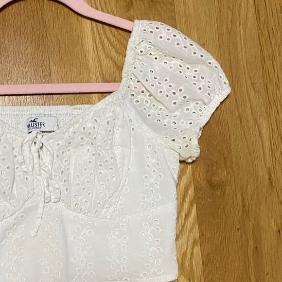 Hollister White Lace Cropped Top - Picture 5 of 10